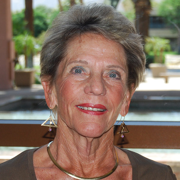 Headshot photo of Linda Rider